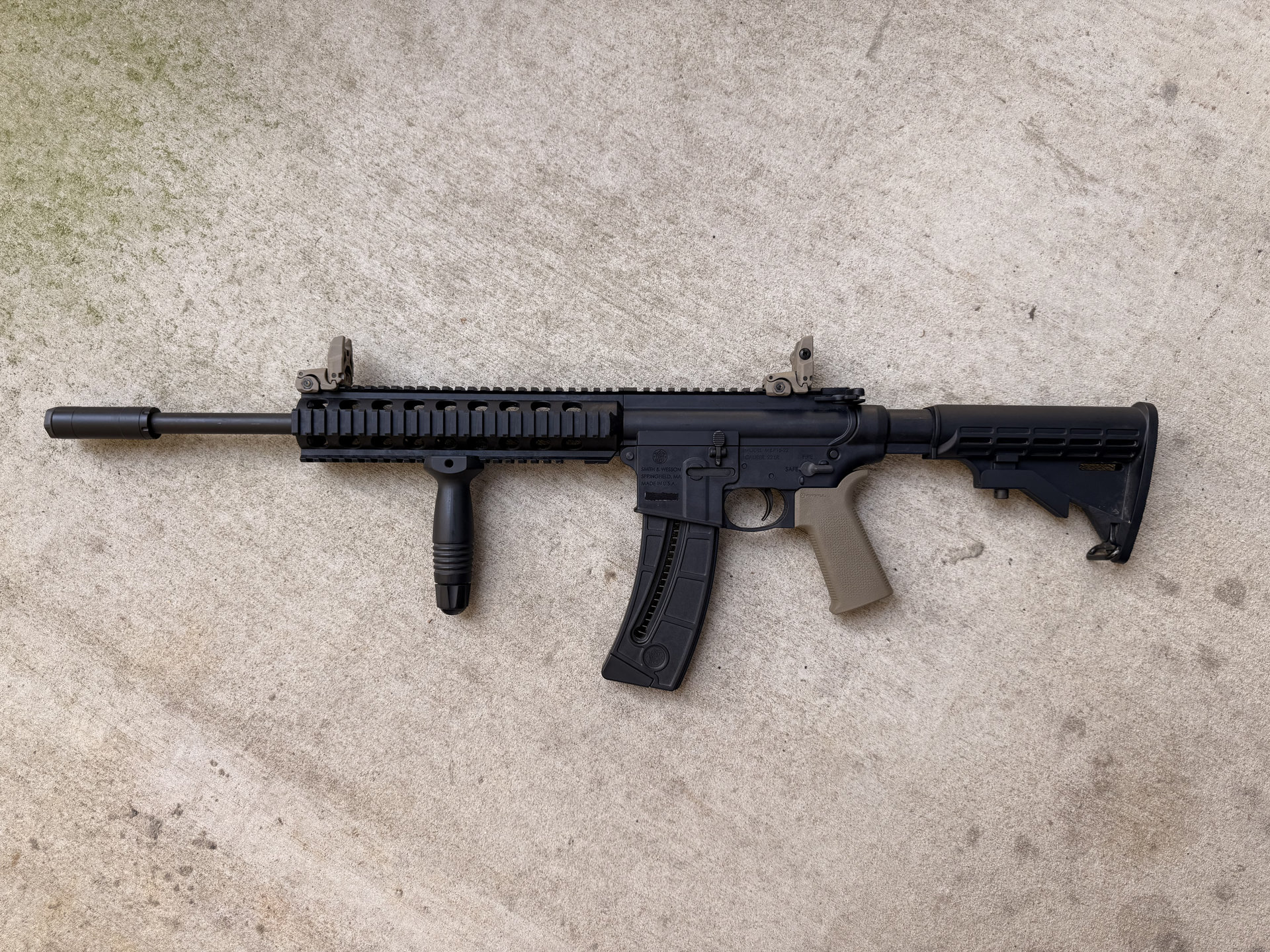 S&W M&P 15-22 Sport